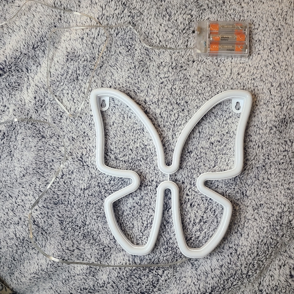 Butterfly led light
